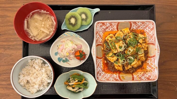 【糖尿病の食事】麻婆豆腐&コールスローサラダ。ランチコースをしっかり食べて、15,000歩！糖尿病患者が血糖値改善の食事・レシピ・献立・作り方を紹介。HbA1cの数値を良くしたい。