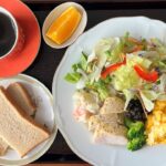 【糖尿病の食事】サラダチキン&ひじきのサラダ。外食なら野菜たっぷり！のビュッフェ！糖尿病患者が血糖値改善の食事・レシピ・献立・作り方を紹介。HbA1cの数値を良くしたい。
