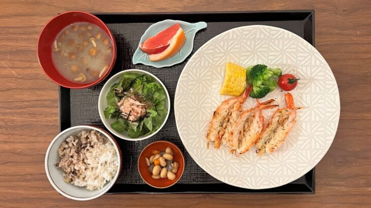 【糖尿病の食事】えびのバジルオイル風味&和風サラダになめこ飲む味噌汁。歯の定期検診に行ってきた　糖尿病患者が血糖値改善の食事・レシピ・献立・作り方を紹介。HbA1cの数値を良くしたい。