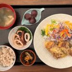 【糖尿病の食事】厚揚げとチーズの豚肉巻き&イカの甘辛煮。糖尿病の薬、トラゼンタ　糖尿病患者が血糖値改善の食事・レシピ・献立・作り方を紹介。HbA1cの数値を良くしたい。