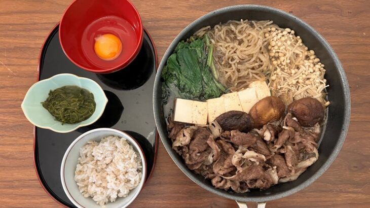 すき焼き&生卵、めかぶを添えて。糖尿病でも満足できる！すき焼きの食べ方と工夫