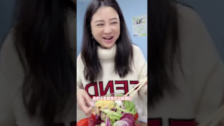 糖尿病人太自负结果会比想像的可怕得多？糖尿病并不可怕，糖尿病早期症状，糖尿病并发症的危害，远离糖尿病#糖尿病并发症#一型糖尿病糖尿病饮食#中医治疗糖尿病技巧#治疗血糖问题找杨主任#免费咨询