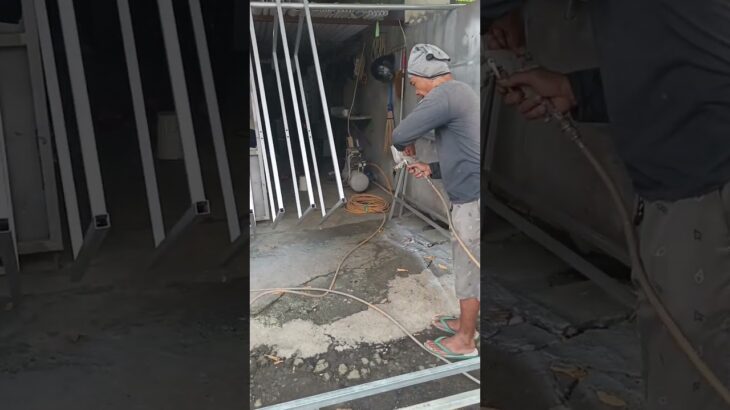 Proses pengecatan instalasi NFT bad168 pengiriman bali
