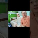 這是2025/4/28 我74歲的媽媽因糖尿病足傷口，經超過半年治療不好，傷口潰爛擴大需要截肢的過程，要把我媽媽的命保住，一切都不容易，必須有人扛，也只有我能扛，捨棄自己的生活扛起媽媽的命.