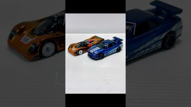 Hotwheels NFT : Porsche 962 vs Nissan Skyline GTR BNR34 #hotwheels #hotwheelscollector #shorts