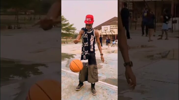 Talent Nft showing off is basketball moves #goviralshorts #basketball #virshorts #vfestival #vpops