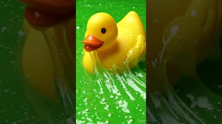Yellow rubber duck swimming slime OMG !!! #cortesatisfactorio #elemental #nft #animation
