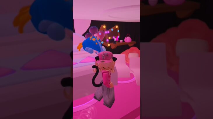 House tour! #adoptme #pets #house #Maximus #pinky #axolotl  #blue #tinyhouse #nft #sleep #lights￼￼